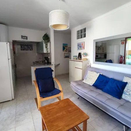 1p Torre Sol Casas & Papeis Apartment
